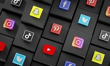 LEVERAGING SOCIAL MEDIA AS A CUSTOMER EXPERIENCE TOOL – BEYOND VISIBILITY TO TANGIBLE ROI